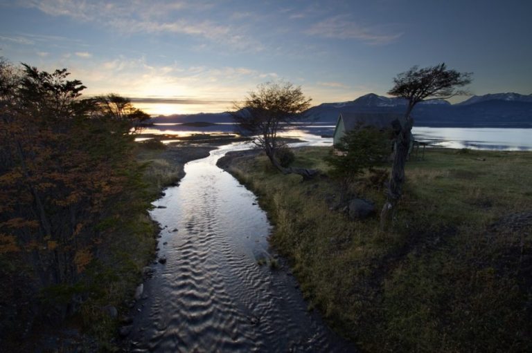 Lee más sobre el artículo A cuidar nuestras aguas! Científicos encuentran el agua dulce más pura del mundo en el sur de Chile.