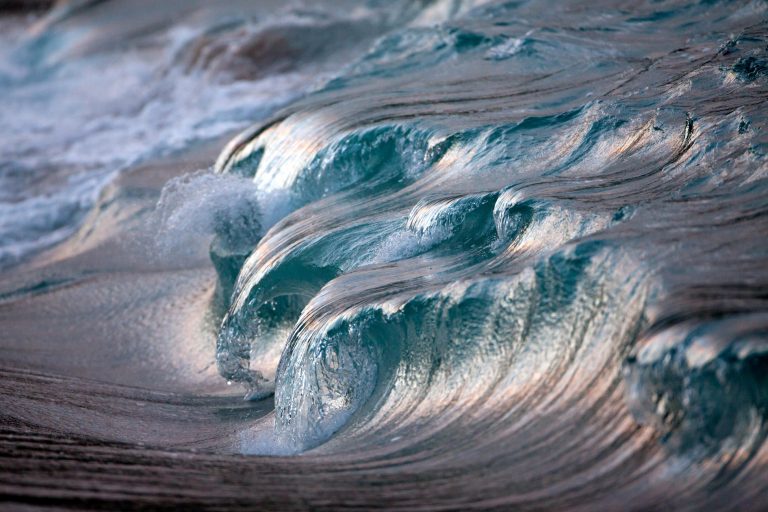 “AquaViva”, la increíble serie fotográfica de Olas congeladas