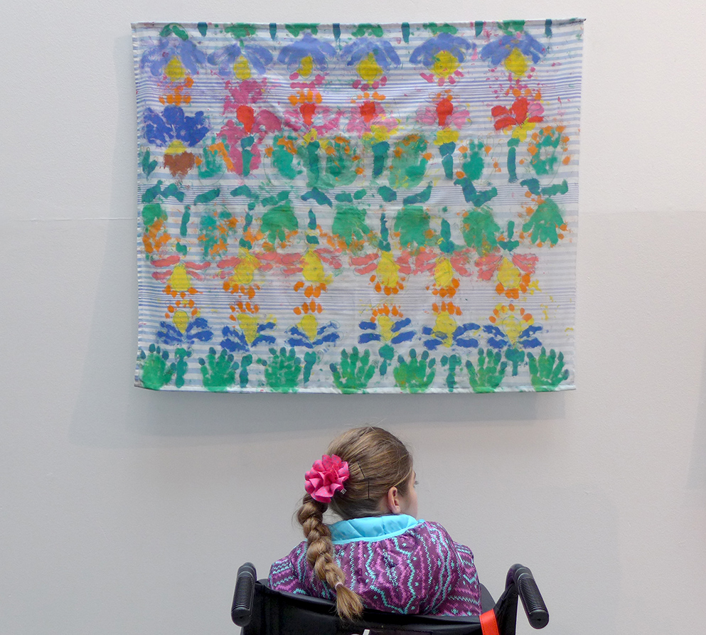 Lee más sobre el artículo «Florezco» exposición de arte terapia creado por niños y jóvenes de la fundación Alter ego