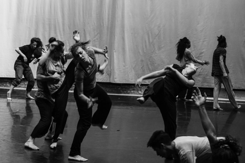 Lee más sobre el artículo Workshop de ex bailarín de Wim Vandekeybus en Estudio Danza Francisca García