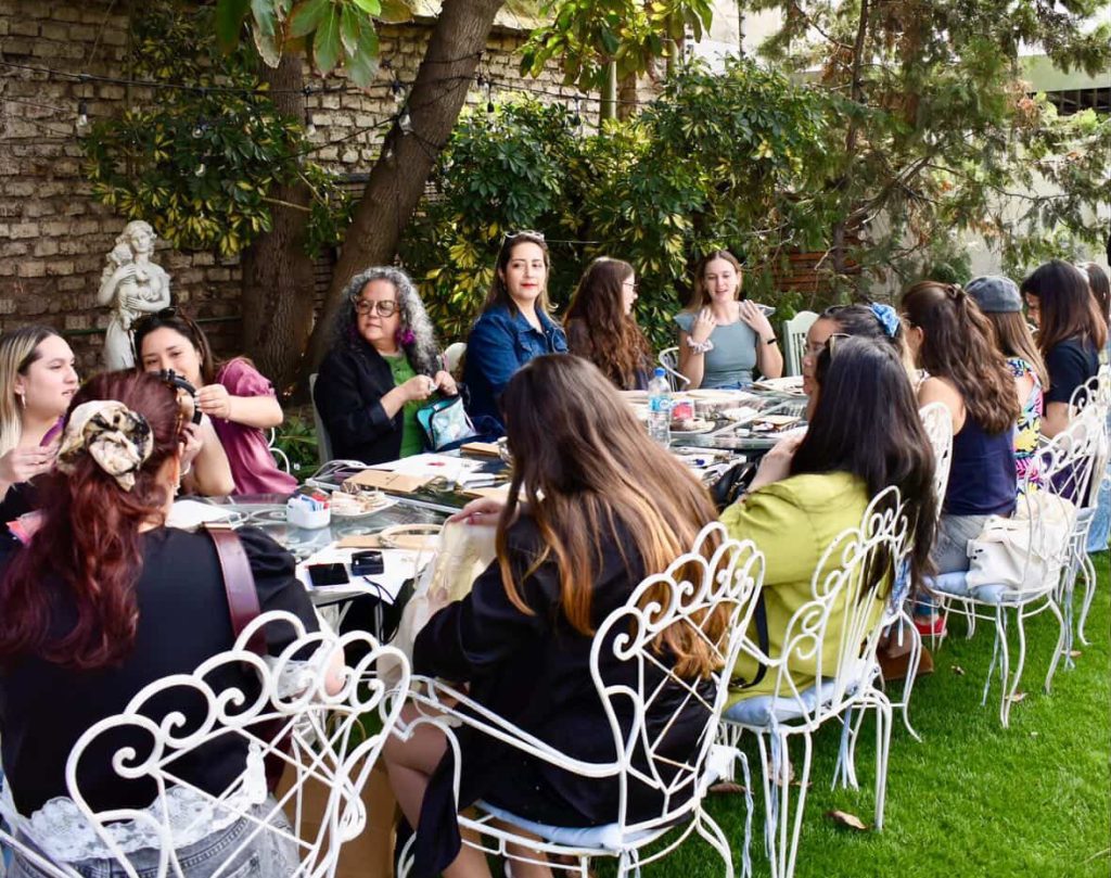Lee más sobre el artículo Entre brunch y agujas